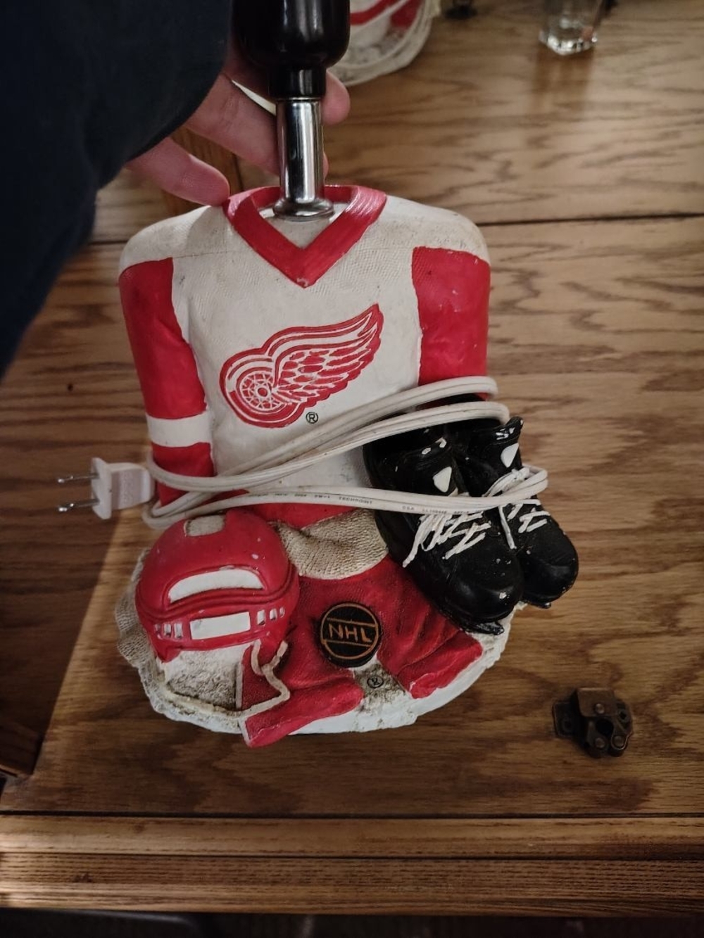 NHL Red and White Detroit Red Wings Hockey Sculpture Lamp Base For Sale!